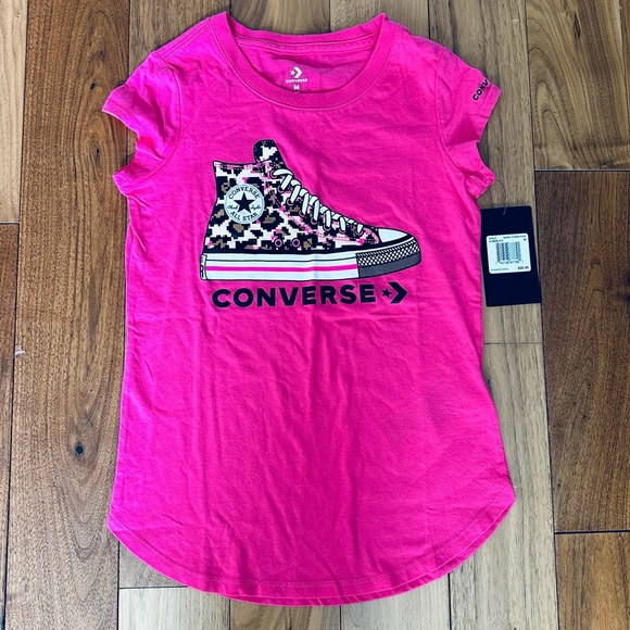 Converse Pink T-shirt Sneaker Design Girls Size M 10 - 12 - Picture 1 of 6